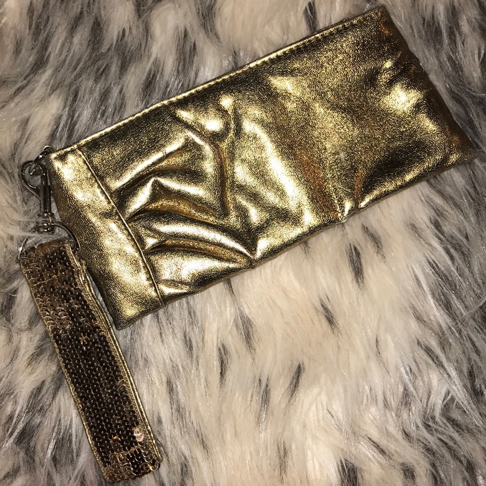 Aldo Gold Wrislet